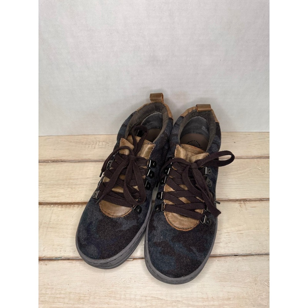 OTBT Womens Ankle Lake Boots Gray Camo Hiking Lace Up Comfort Casual Shoes‎ Sz 7